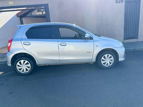 TOYOTA ETIOS 1.5 XS 16V FLEX 4P AUTOMÁTICO